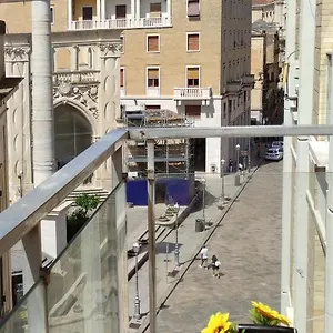 La Colonna Holiday House , Lecce Italia