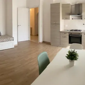 House 2 , Fiumicino Italia